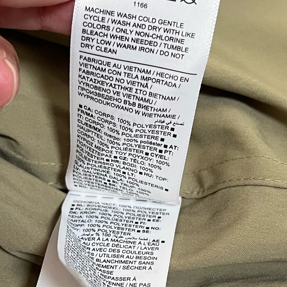 Athleta NWOT Olive Green Midday Relaxed Poplin Shirt - Picture 8 of 9